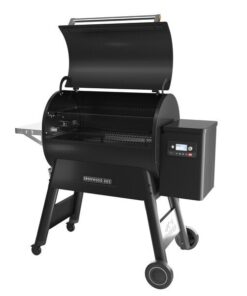 Alternative view of Traeger Ironwood 885 Wood Pellet Grill